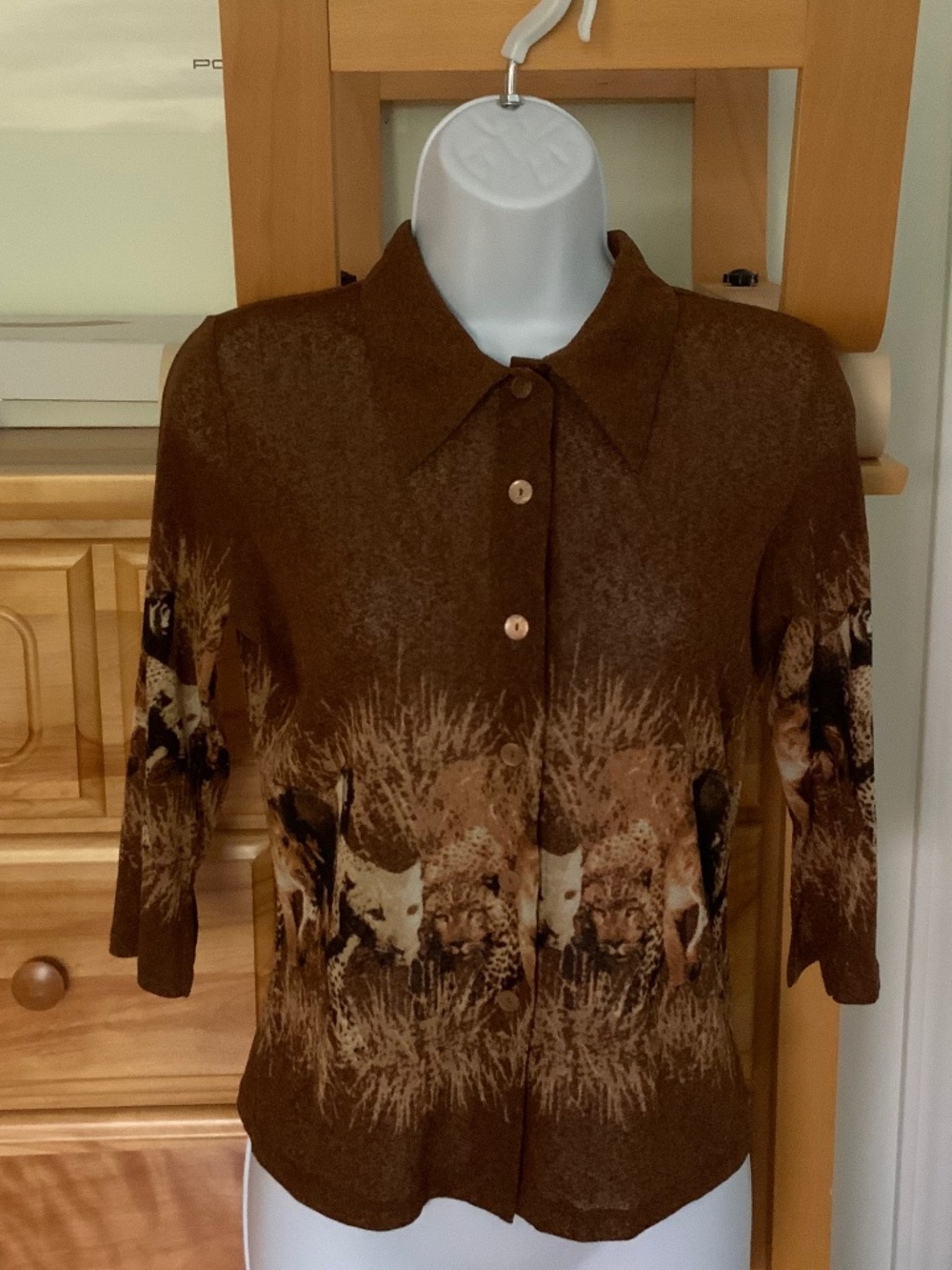 Animal print women’s blouse, colour brown, size 2.
